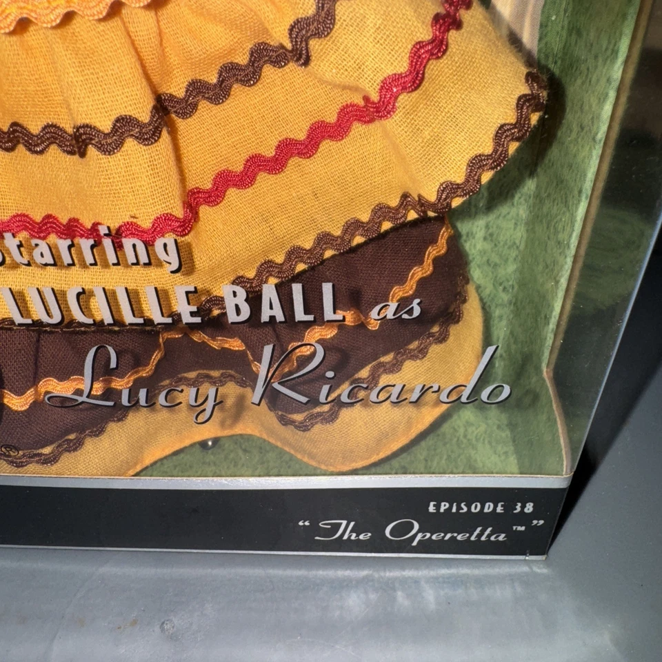 I Love Lucy The Operetta Episode 38 Lucille Ball - Barbie Collector Mattel G8057 - Изображение 4 из 4