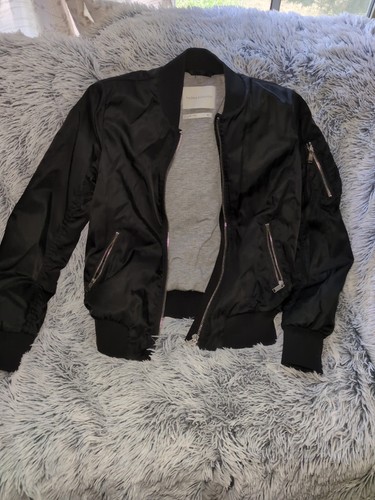 Aritzia Babaton Gilman Bomber Black - Picture 1 of 9