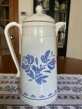 Vintage Pfaltzgraff Yorktowne OGGI Thermal Coffee Carafe Pot 12” 28 oz - VGUC