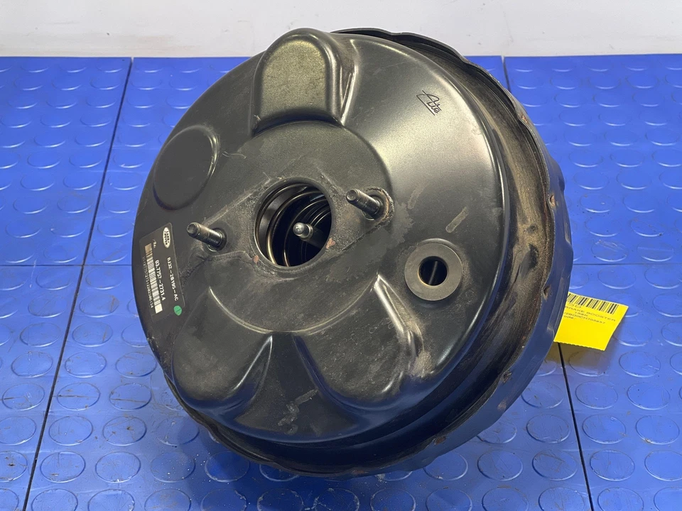 2012-2015 Range Rover Evoque Power Brake Booster Genuine OEM LR024469 - Image 3 of 4
