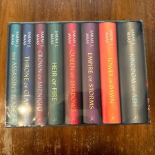 Throne of Glass Box Set by Sarah J. Maas [Box...