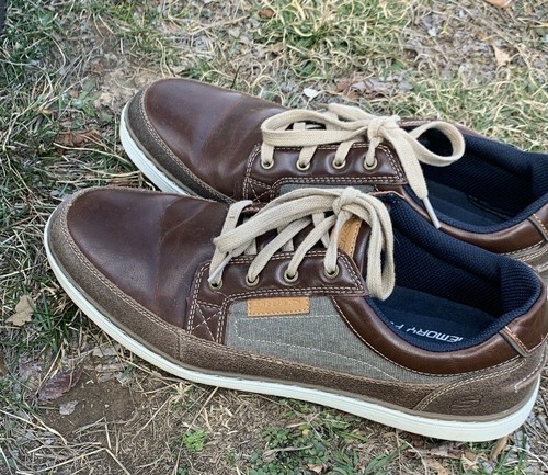 SKECHERS Classic Fit Air Cooled Memory 