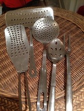 5 Vtg Stainless Steel Kitchen Utensils- Fish Servers x2 Slotted Spoons x2 + Fork