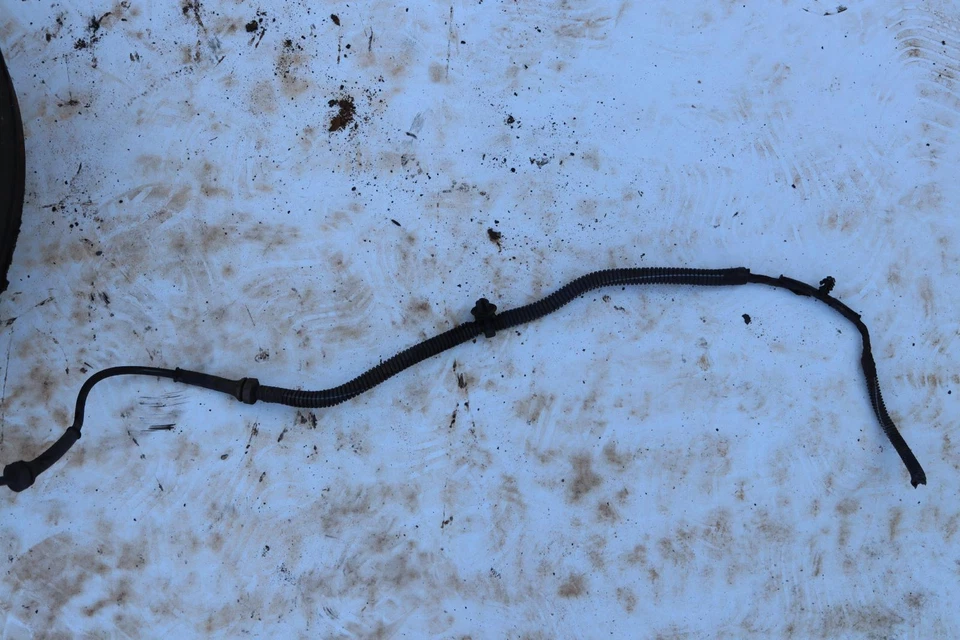 2008-2016 VOLVO XC70 AWD FRONT LEFT DRIVER SPINDLE KNUCKLE WHEEL HUB W/ ARM OEM - Image 2 of 4