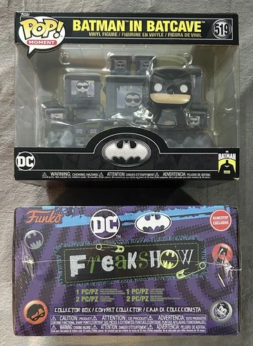 Funko Pop! DC Lot Of 2 - 519 Batman In Batcave & GameStop Excl.  Freakshow Box