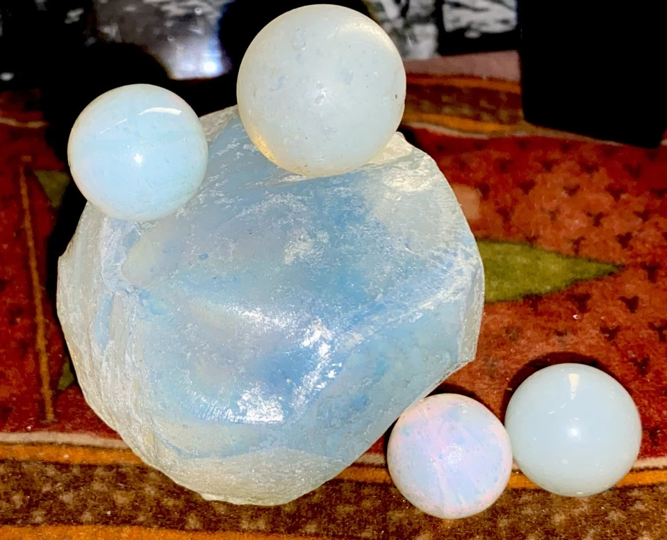 😎“Moonies”Vintage Akro Translucent Base Marbles-“Dug”.55-.68 W/ Matching Cullet - Image 3 of 4
