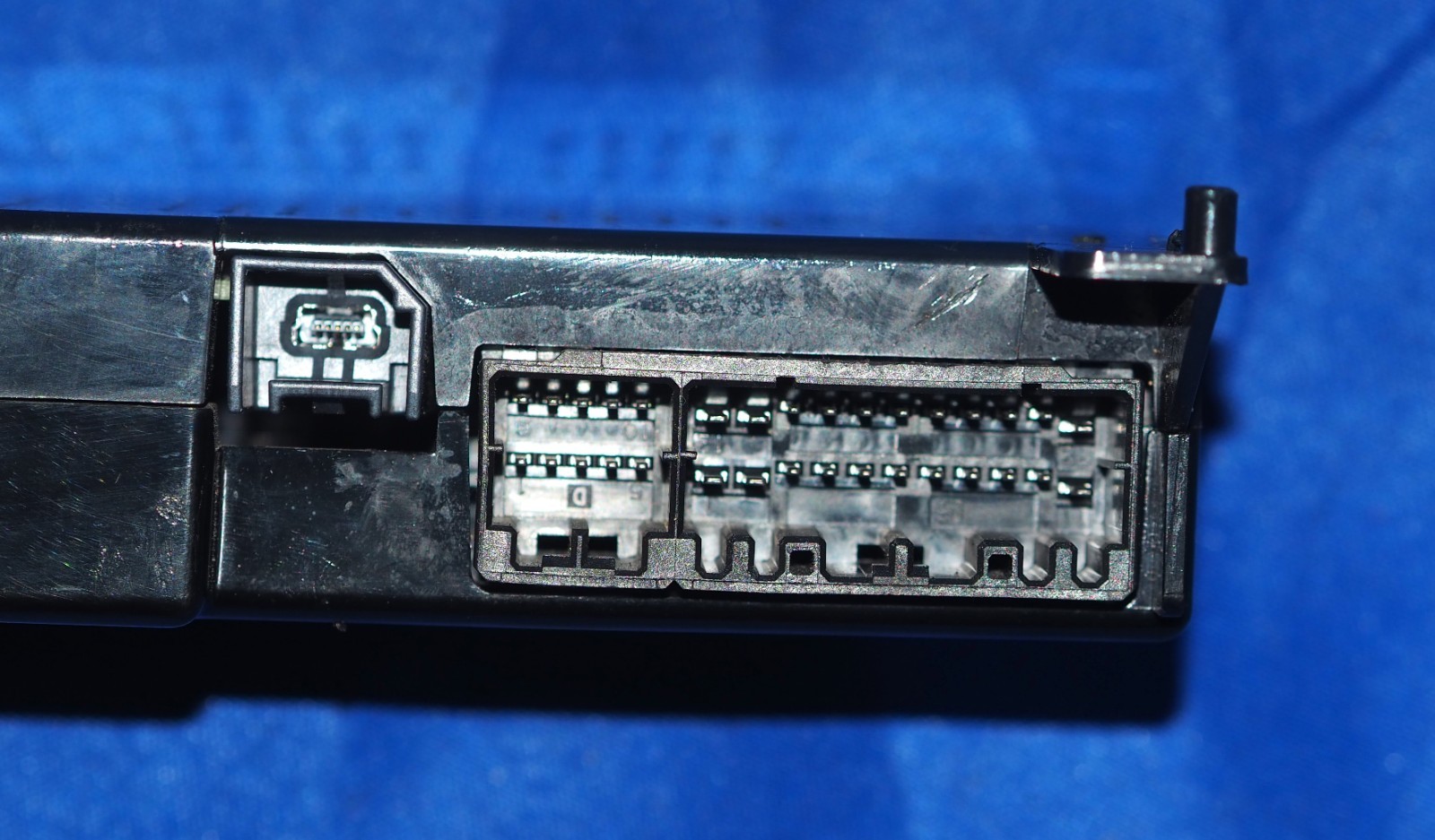 2014-2017 Maserati Ghibli Quattroporte Telematics Box Radio Control Module OEM