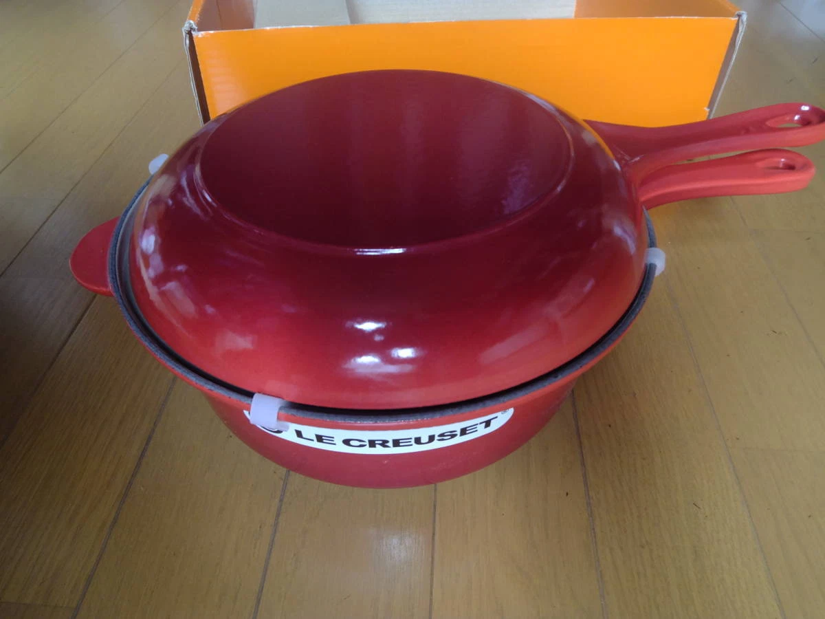 Le Creuset Multifunction Pan 26cm 3.4L Saucepan Skillet Cherry Red Cast Iron