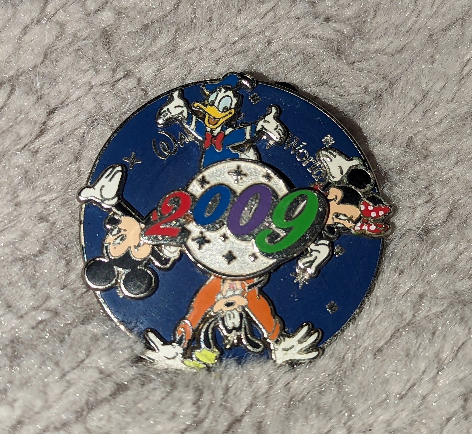 Disney Pin 67231 2009 Spinner Mickey Donald Minnie Goofy Martha Widener MI-1