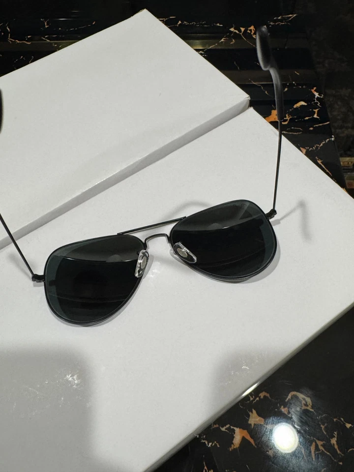 Ray-Ban RB3026 aviador metal grande – armação preta elegante com lentes clássicas - Imagem 3 de 4