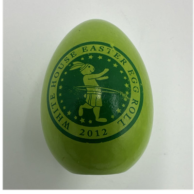 2012 White House Easter Egg Roll Wooden Commemorative Egg Barack & Michelle Oba 