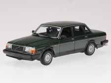 Volvo 240 GL 1986 dark green diecast model car 940171404 Maxichamps 1:43
