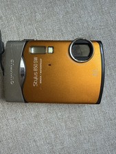 Olympus Stylus 850 SW Digital Camera Yellow 8.0MP 3.0x Zoom with memory card