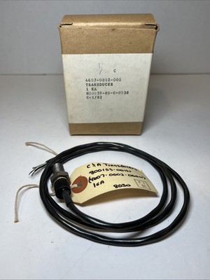 C&A Transducer Motional Pickup 4607-0002-000, 800153-001N, N00039-80-C-0038 NEW!
