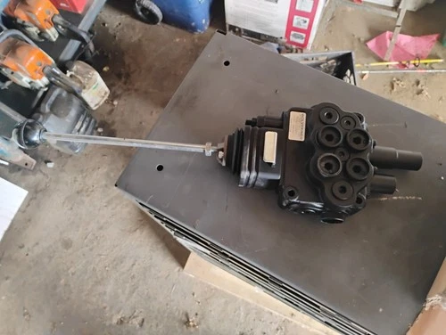 WLVS21CGB5A1 Spool Loader Valve Wolverine  - product listing photo