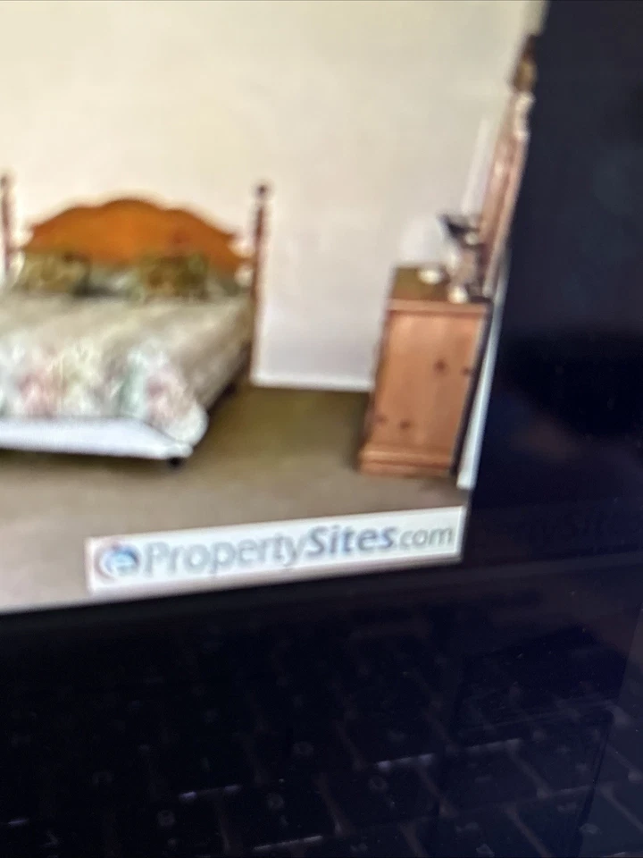 Queen Bedroom Set Headboard Tri Mirror Dresser Side Table - Image 2 of 2