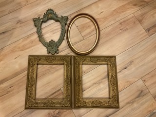 Lot of 4 Vintage Plastic Picture Frames