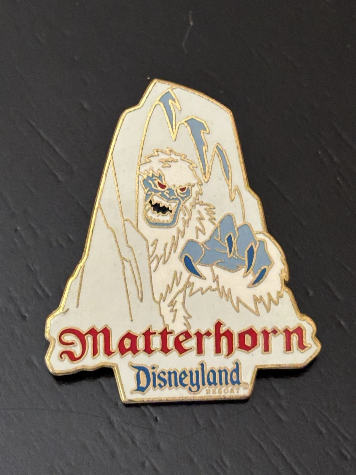 2007 Disney Tradin Pin- Abominable Snowman In Cave Matterhorn