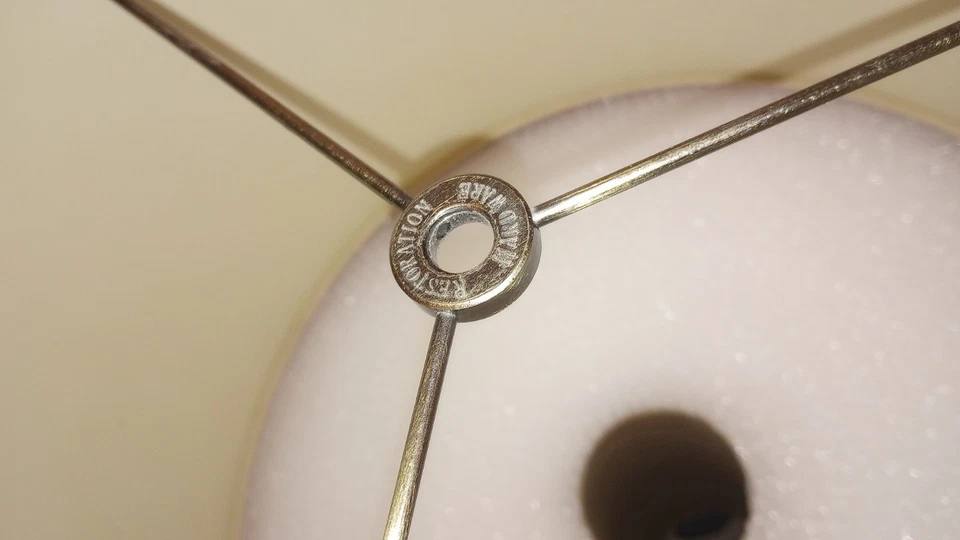 Pantalla Lámpara Restauración Hardware Tambor Grande Off White Tela Algunas Imperfecciones Foto 4 de 4