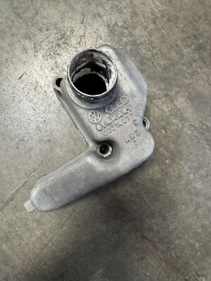 VW MK1 MK2 CORRADO PASSAT B3 GOLF CRANKCASE OIL BREATHER FLANGE 027103773C