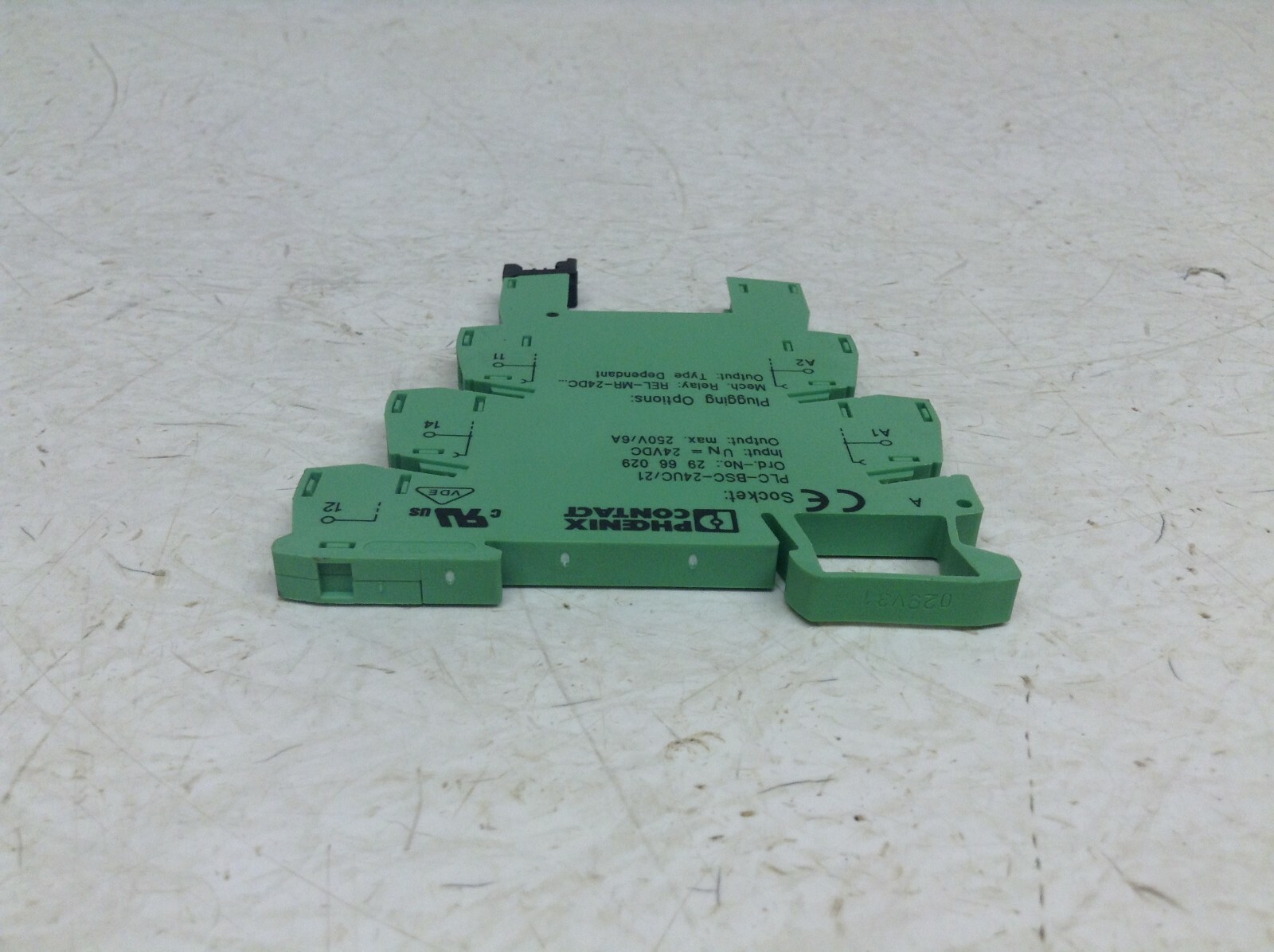 Phoenix PLC-BSC-24UC/21 Solid State Relay Base 29 66 029 2966029 ...
