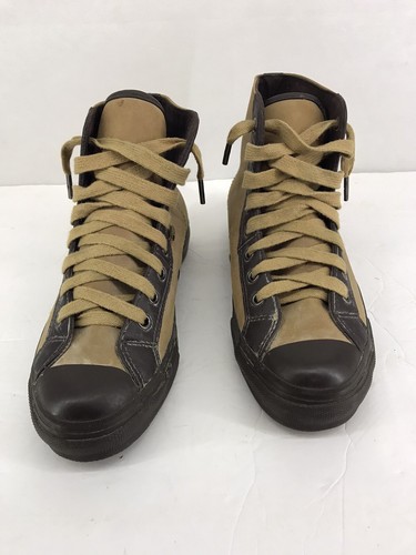 chuck taylor leather brown