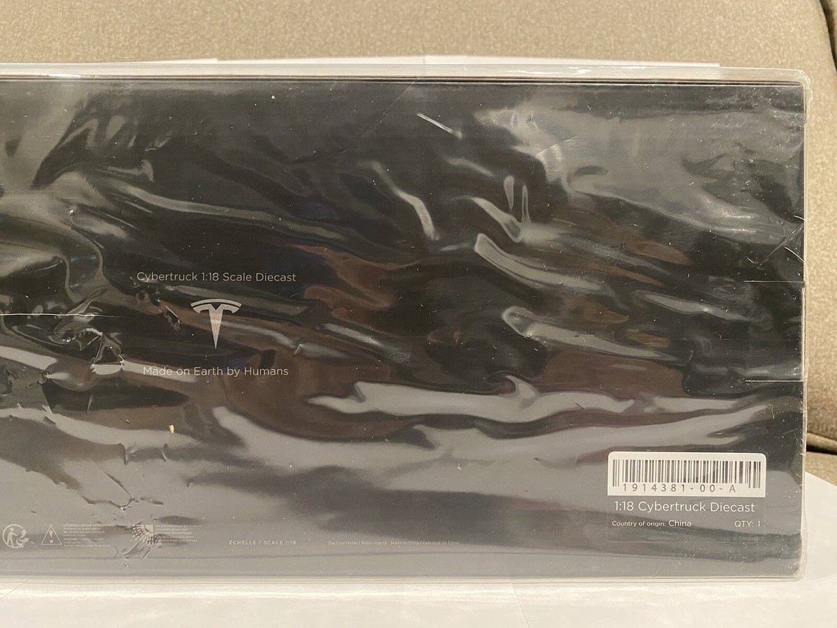 UNOPENED/SEALED 1:18 Scale CYBERTRUCK Diecast - Offical (PLEASE