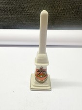 VINTAGE SOUVENIR CERAMIC MINIATURE MONUMENT RIPON CRESTED DESIGN