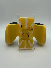 Pikachu Yellow PowerA Joy-Con Comfort Grip for Nintendo Switch / TESTED