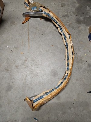 NOS GM 20496070 Wheel Well Opening Trim Molding RH-Rear For 85-91 Olds Ciera