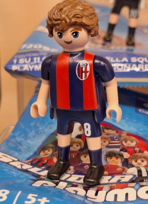 CARREFOUR SQUADRA PLAYMOBIL CALCIATORI VALIGETTA GOOOOLLEZIONALI TUTTI CALCIO - Image 3 of 4