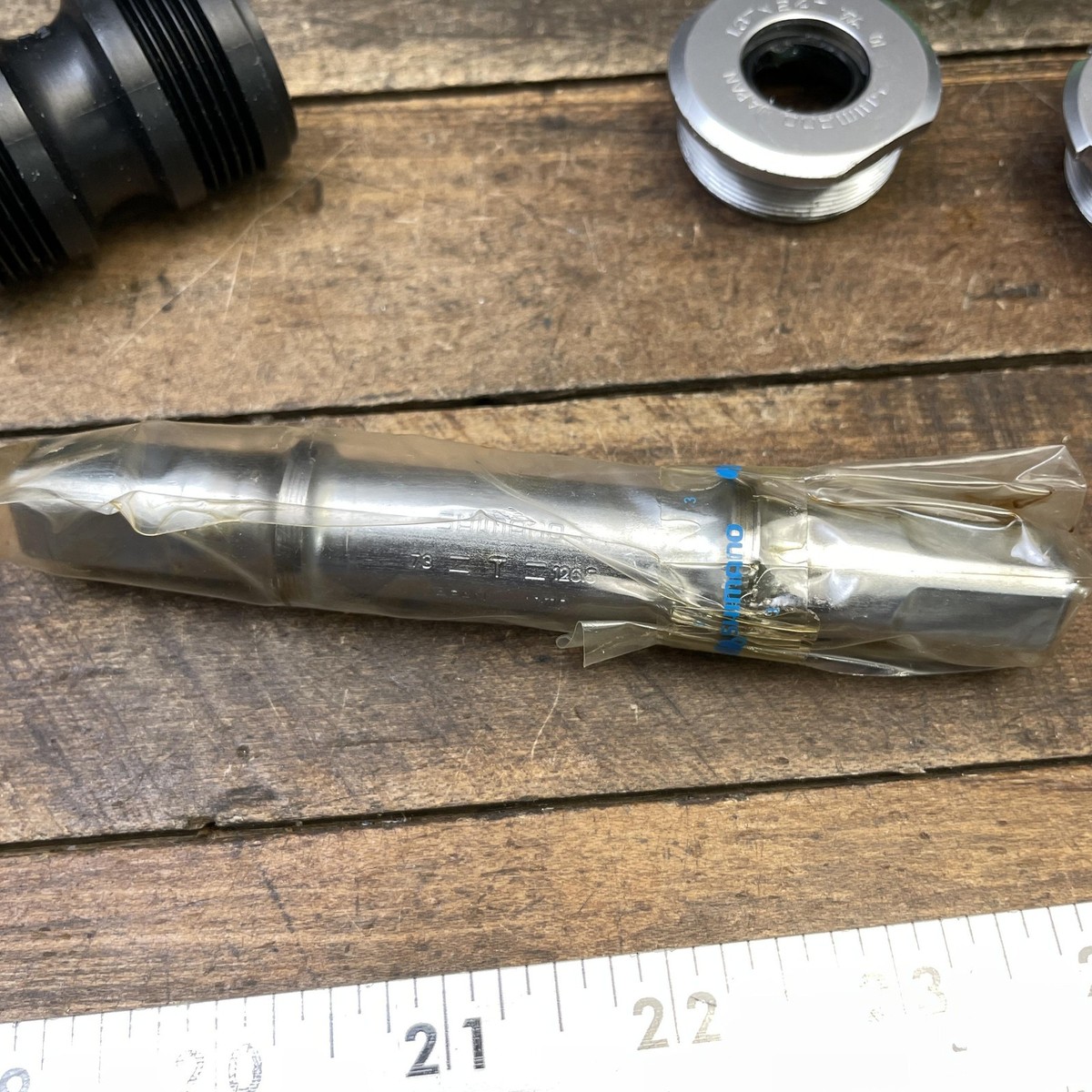 Vintage Shimano Deore XT BB-M730 Bottom Bracket BSA 1.37x24 126.5J