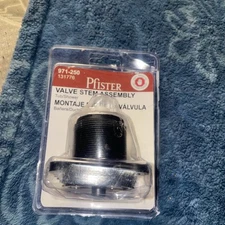 Pfister 971-250 Valve Stem Assembly New