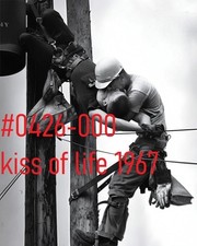 VINTAGE MALE PORTRAIT #0426-000 -kiss of life 1967 (b&w) -freeShippingUsa