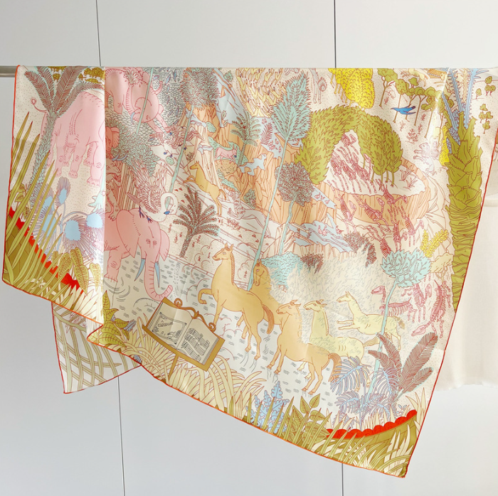 100% Mulberry Silk 53'' Square Scarf Women Neckerchief Wrap Yellow animals Print