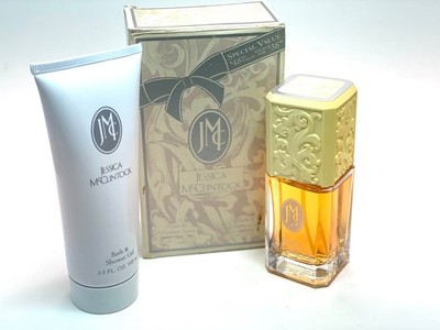 Jessica Mc Clintock Set 2 peaces (1.7 fl.oz Eau De Parfum+3.5 fl.oz Shower Gel)