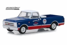 1968 Chevy C-10, Chevron Gasolines - Greenlight 41070- 1/64