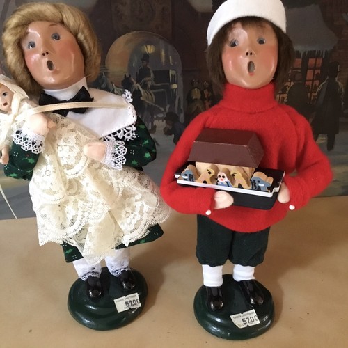 Byers Choice 1998 Girl Holly Dress & Doll ~ Boy Wooden Noah’s Ark Carolers~ Mint - Picture 3 of 10