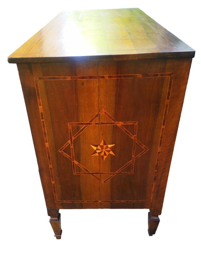 Raro ed elegante Cassettone Luigi XVI Emiliano intarsiato Rolo - Immagine 2 di 4