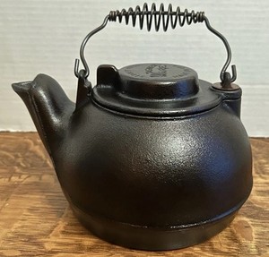 Wagner Ware Cast Iron Kettle | eBay Wagner Ware Cast Iron Kettle | eBay