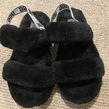 UGG Australia Women  s Size 5 Slippers Black Fuzz Yeah Slide Strap