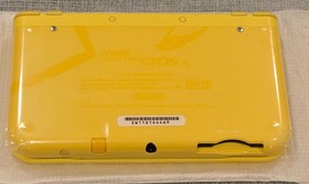 Nintendo New 3DS XL Pikachu Yellow + Charger *LOUD D PAD* OTHERWISE MINT
