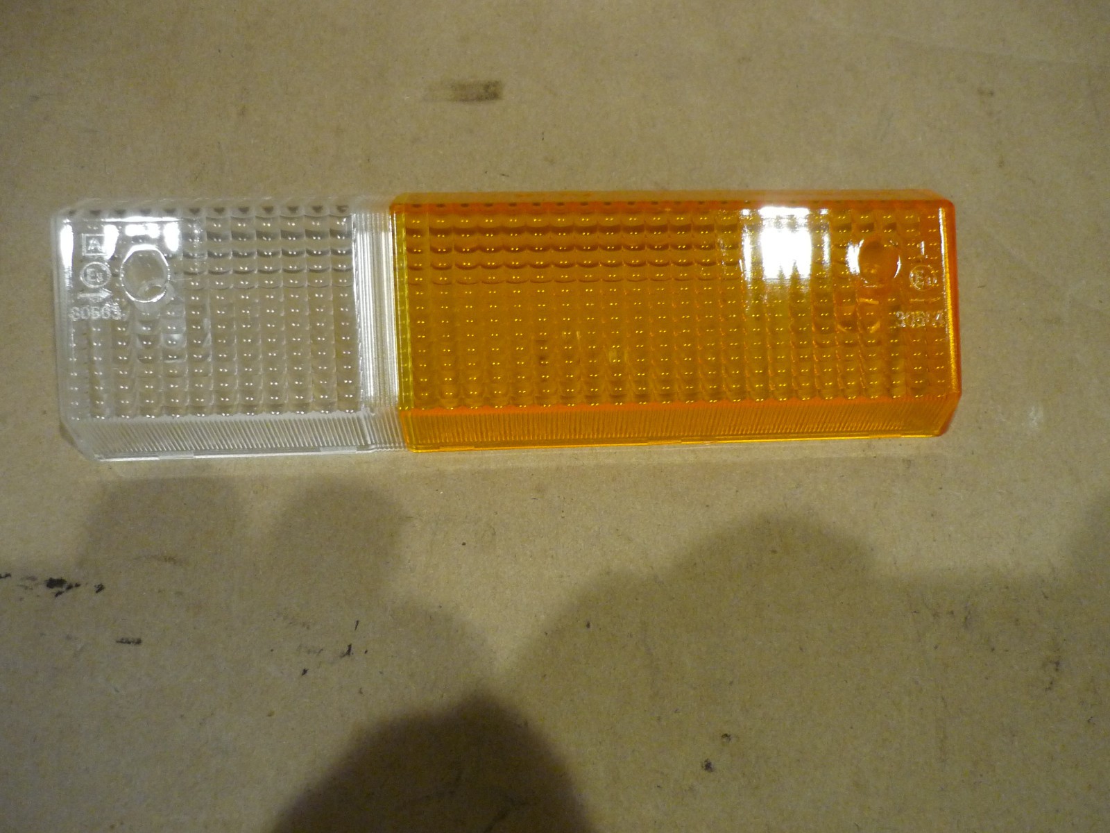 Ferrari 208,308 - LH Front Indicator Lens Orange & Clear (NEW) - P/N 60329703