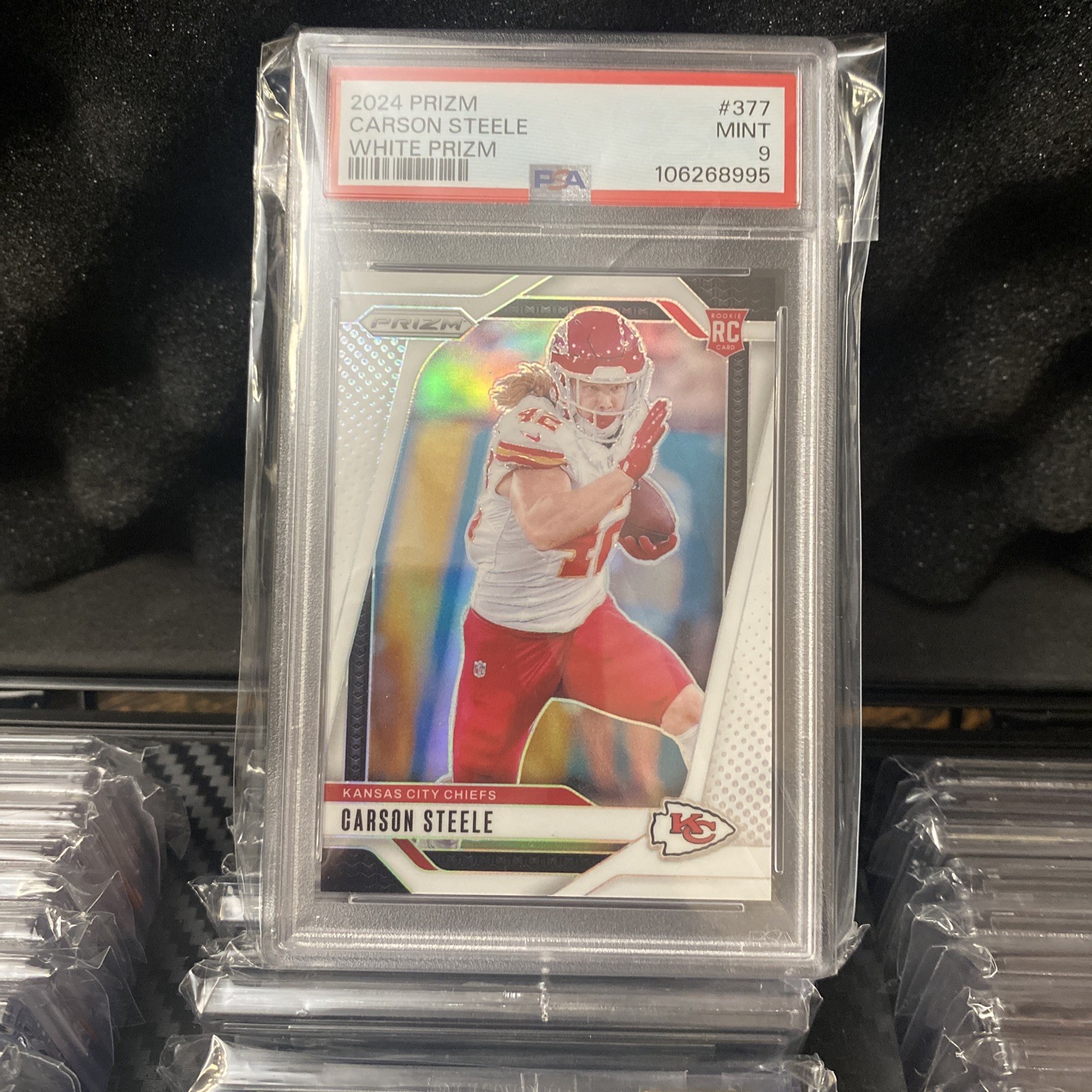2024 Panini Prizm RC White Prizm /35 Carson Steele #377 POP 2 Psa 9