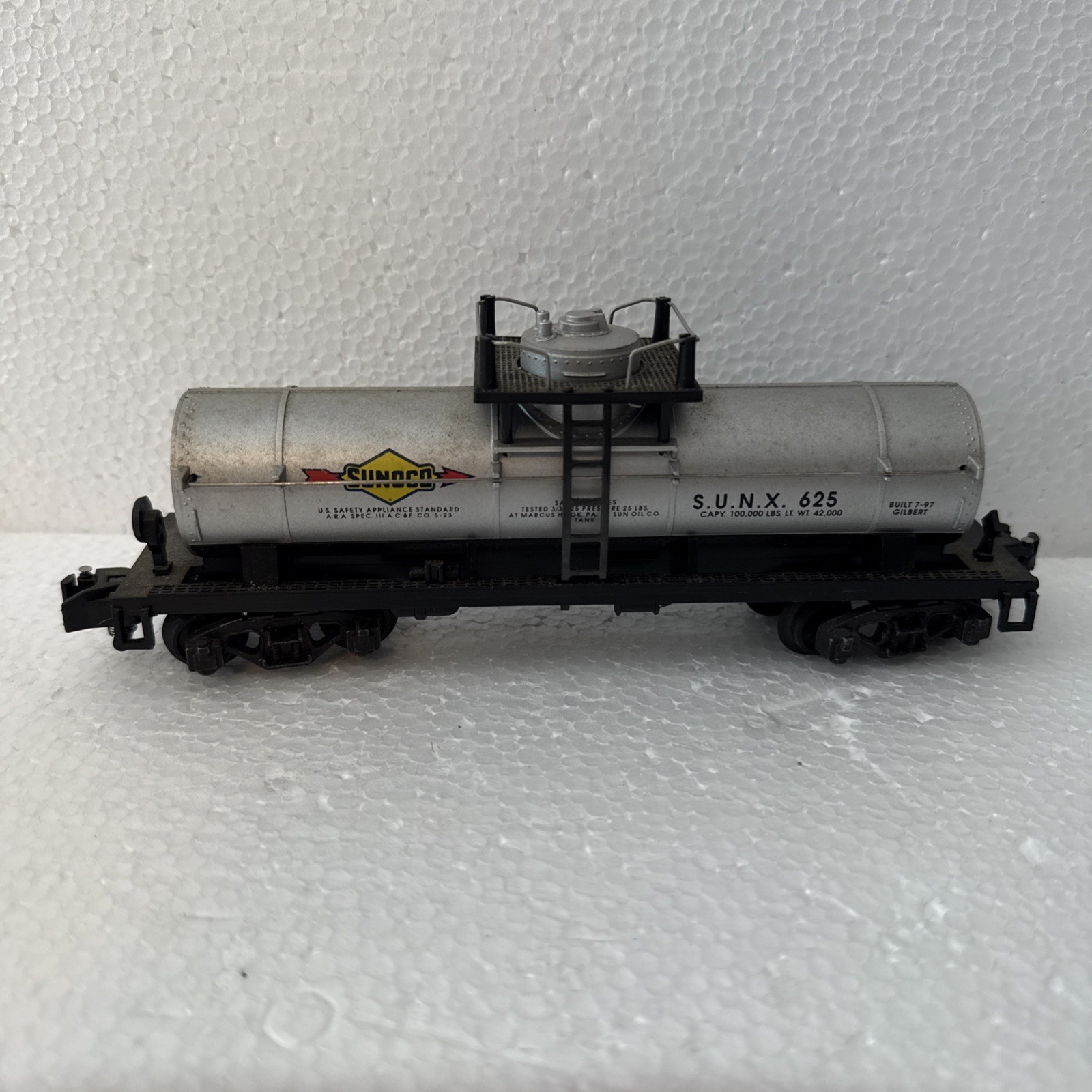 Lionel Sunoco O Gauge Silver Black Tank Car 2555 Model Railroad Freight
