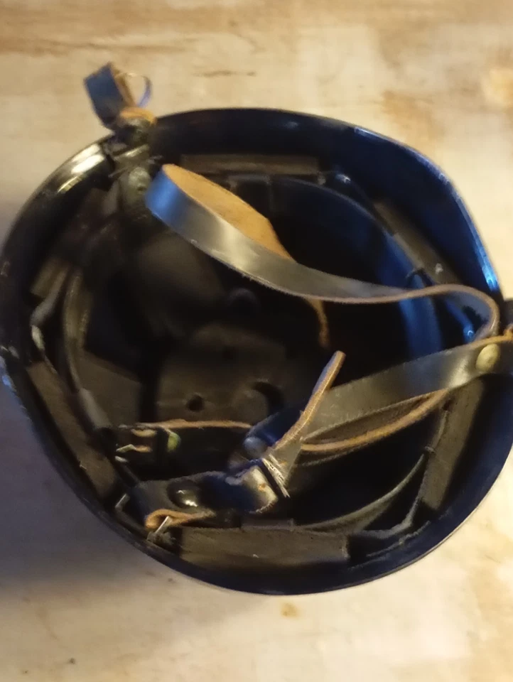 ancien casque de gendarmerie f1 premier modele - Photo 4/4