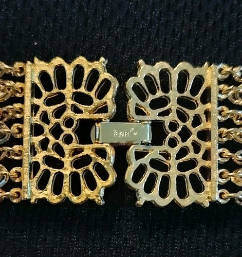 VTG Rare Signed Mid-Century Crown Trifari 7 strand necklace Choker Clasp Closure - Picture 9 of 10