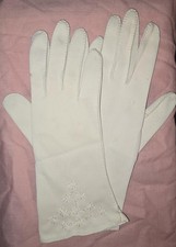 Vintage Embroidered Cuff Women's Gloves Size Small/Medium - Off White Color
