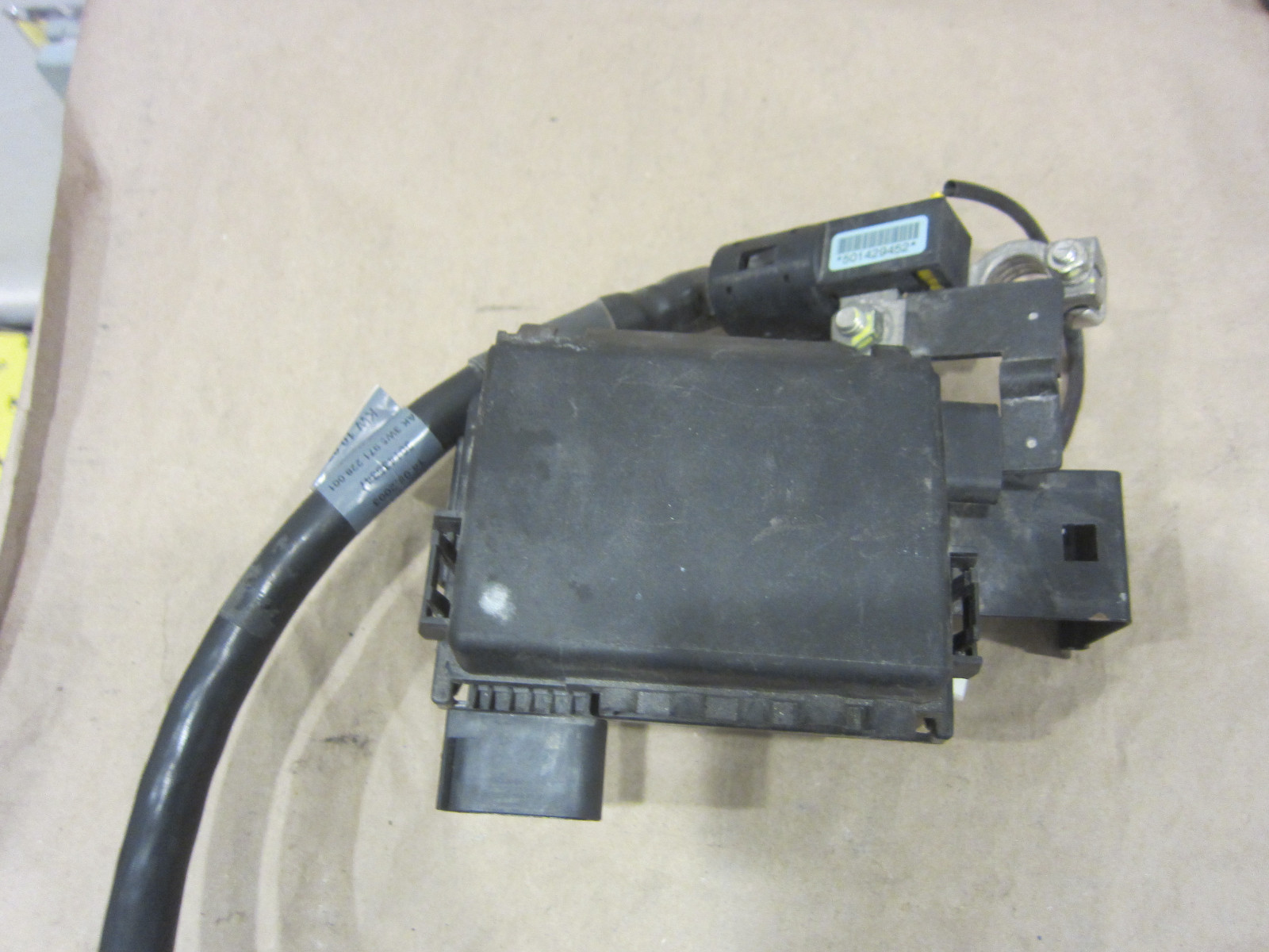 Bentley Continental Flying Spur - Battery Fuse Box With Bracket - P/N 3W0937550A