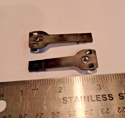 Athearn HO Blue Box Kit Parts - 85' and 87' Flat Car Drawbars - ATH20022- 1 Pair
